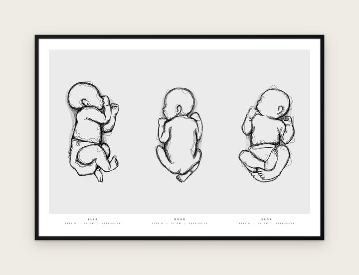 Geburtsposter für Drillinge, Design Linien: drei schlafende Babys, gezeichnet mit skizzierten Bleistiftlinien, Namen darunter, im schwarzen Rahmen